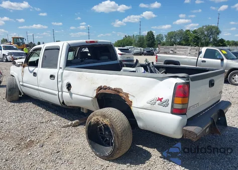 2005 GMC Sierra 2500Hd Slt from USA, damaged, VIN 1GTHK232X5F943779